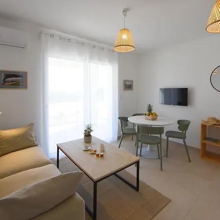 Appartamento Residence Marina di Bravone - appartement 4 personnes RDC N61 Linguizzetta