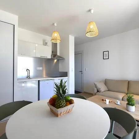 Residence Marina di Bravone - appartement 4 personnes RDC N61 Appartamento